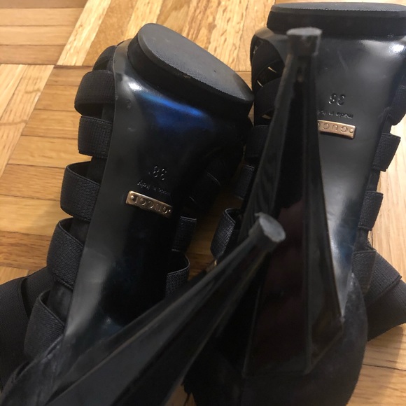 Gucci Isadora Elastic Cage Black Bootie 38 8 - Picture 8 of 8